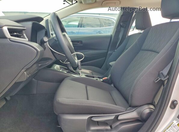5YFB4MDE6TP406210 2026 TOYOTA COROLLA Silver Front interior view