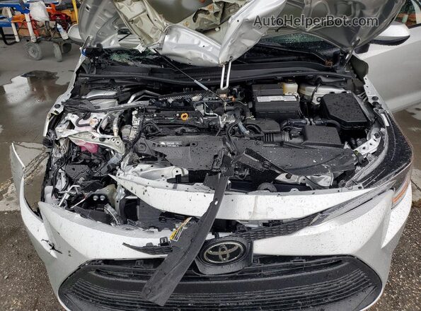 5YFB4MDE6TP447467 2026 TOYOTA COROLLA Silver Vista interior trasera