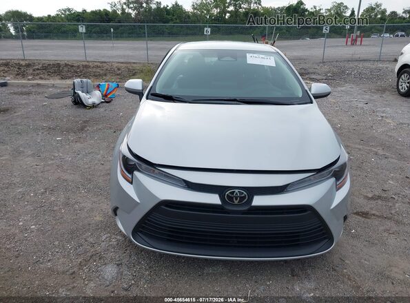 5YFB4MDE6TP460591 2026 TOYOTA COROLLA Silver Vista del cuadro de instrumentos