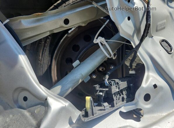 5YFB4MDE7PP055877 2023 TOYOTA COROLLA Silver 