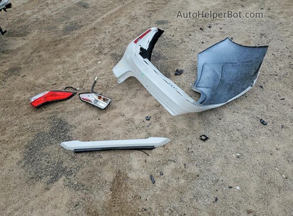5YFB4MDE7RP220054 2024 TOYOTA COROLLA White Շարժիչի բաժամունքի տեսք
