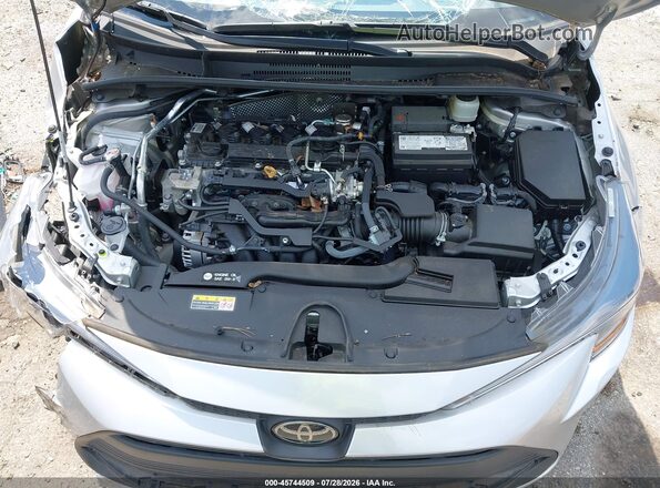 5YFB4MDE7SP241377 2025 TOYOTA COROLLA Silver Вид ззаду