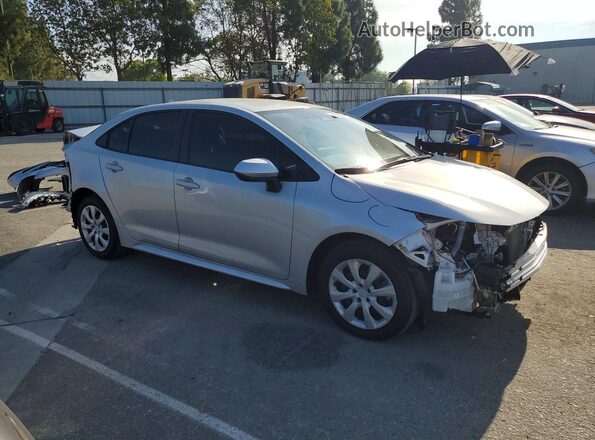 5YFB4MDE7SP254551 2025 TOYOTA COROLLA Silver Delantero derecho