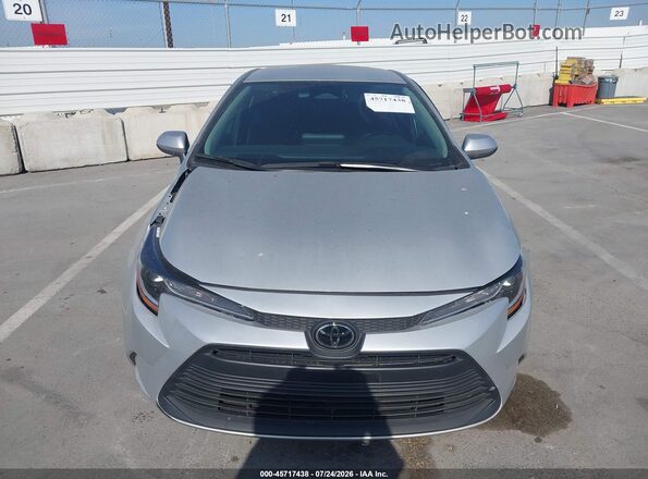 5YFB4MDE7SP333993 2025 TOYOTA COROLLA Silver Widok zestawu wskaźników