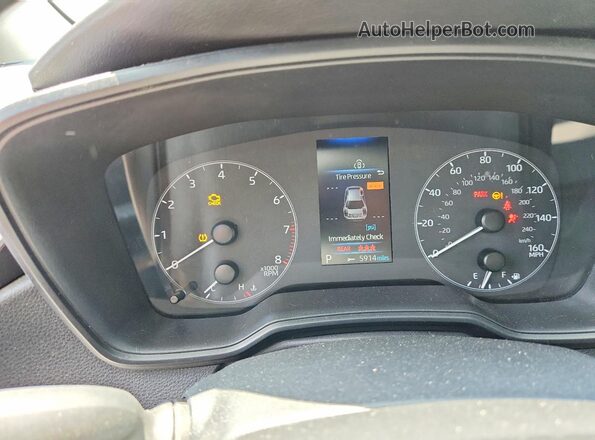 5YFB4MDE8RP132386 2024 TOYOTA COROLLA White ხელსაწყოთა პანელის ხედი