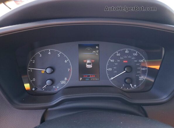 5YFB4MDE8RP154694 2024 TOYOTA COROLLA Silver Instrument cluster view