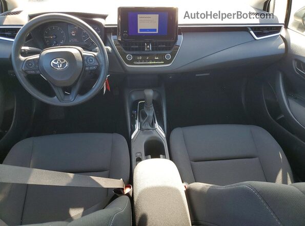 5YFB4MDE8RP154694 2024 TOYOTA COROLLA Silver Dashboard view