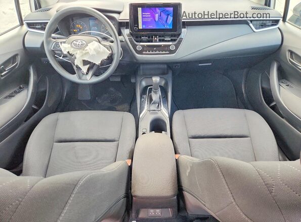5YFB4MDEXPP055825 2023 TOYOTA COROLLA Серебряный Вид панели приборов