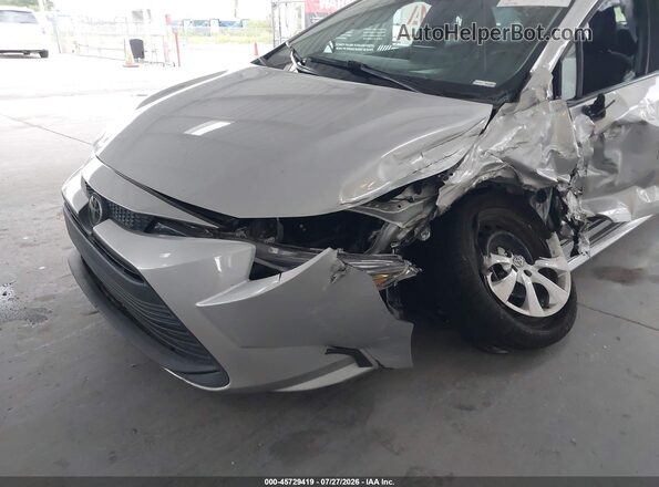 5YFB4MDEXPP063200 2023 TOYOTA COROLLA Серебряный Вид спереди
