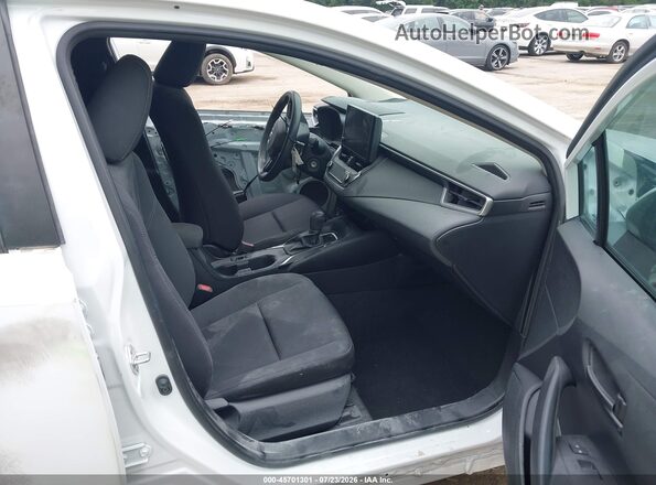 5YFB4MDEXRP121146 2024 TOYOTA COROLLA White Widok wnętrza z przodu