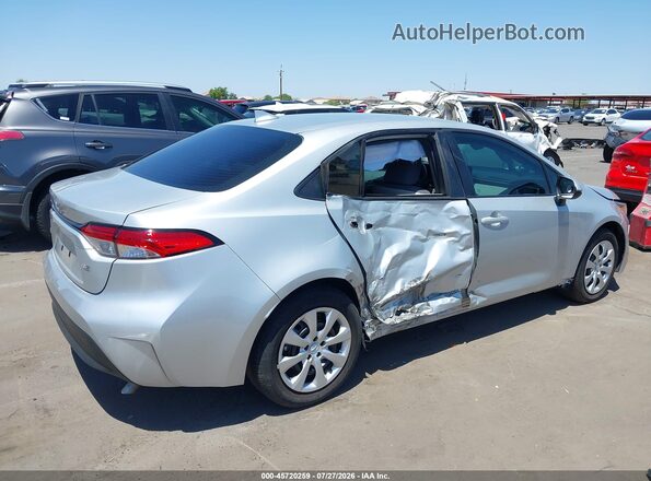 5YFB4MDEXSP336841 2025 TOYOTA COROLLA Silver Front view