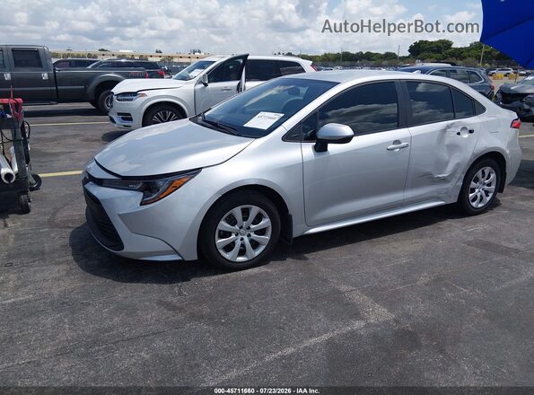 5YFB4MDEXSP355549 2025 TOYOTA COROLLA Silver Передня ліва чверть