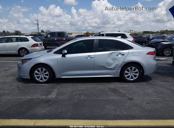 5YFB4MDEXSP355549 2025 TOYOTA COROLLA Silver Панорамний вид салону 360°