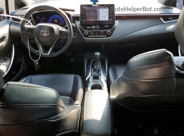 5YFB4RBE6LP003246 2020 TOYOTA COROLLA Черный Вид панели приборов