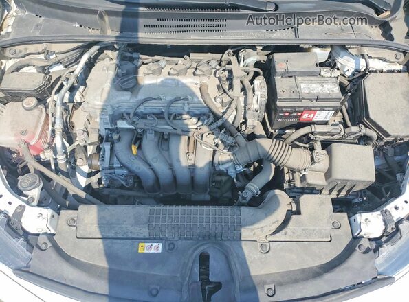 5YFBPMBE2NP349016 2022 TOYOTA COROLLA White Vista interior trasera