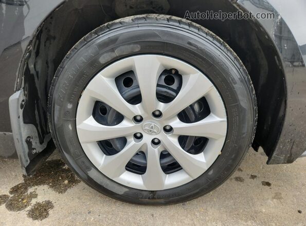 5YFBPMBE5NP325065 2022 TOYOTA COROLLA Black 