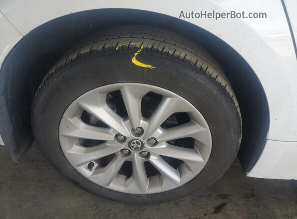 5YFBPMBE9NP342046 2022 TOYOTA COROLLA White VIN კოდის სტიკერის ხედი