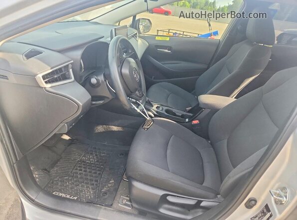 5YFBPRBE7LP116355 2020 TOYOTA COROLLA Silver Widok wnętrza z przodu