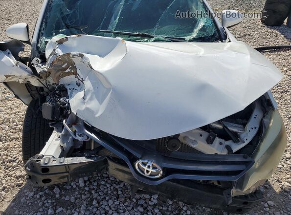 5YFBURHE2GP366964 2016 TOYOTA COROLLA Белый Вид задней части салона