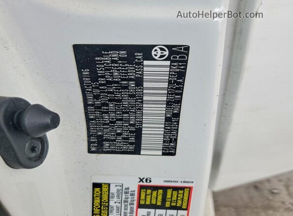 5YFBURHE2GP413085 2016 TOYOTA COROLLA White ძრავის განყოფილების ხედი
