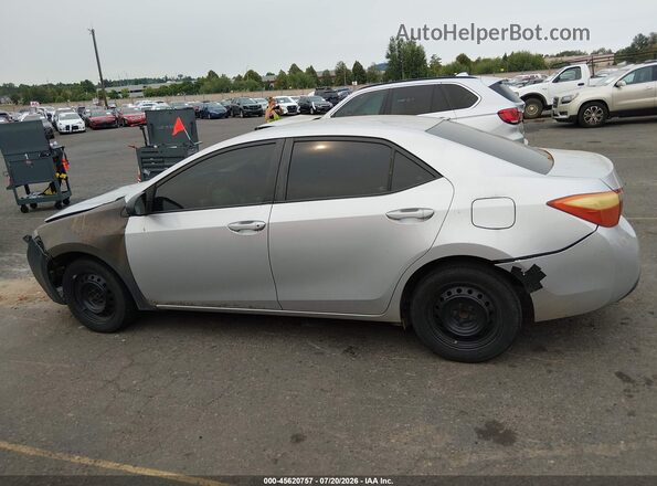 5YFBURHE2GP484691 2016 TOYOTA COROLLA Silver Սալոնի 360 աստիճան տեսք
