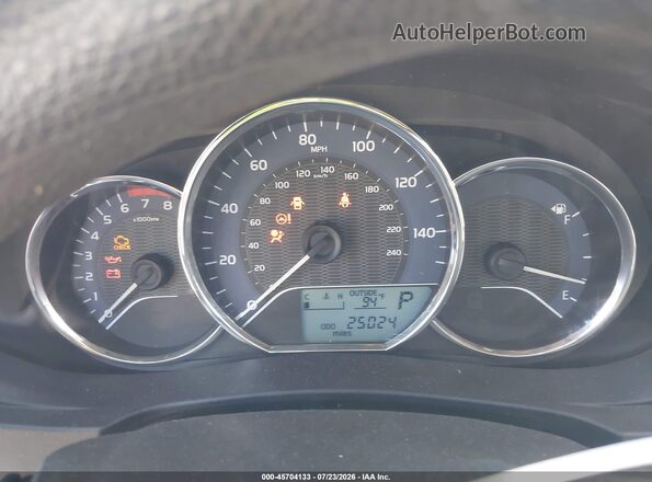 5YFBURHE2GP486005 2016 TOYOTA COROLLA Красный Вид задних сидений