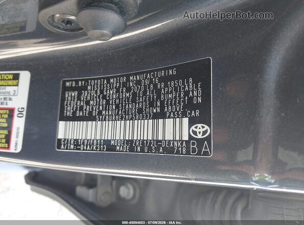 5YFBURHE2HP580337 2017 TOYOTA COROLLA Blue Engine compartment view