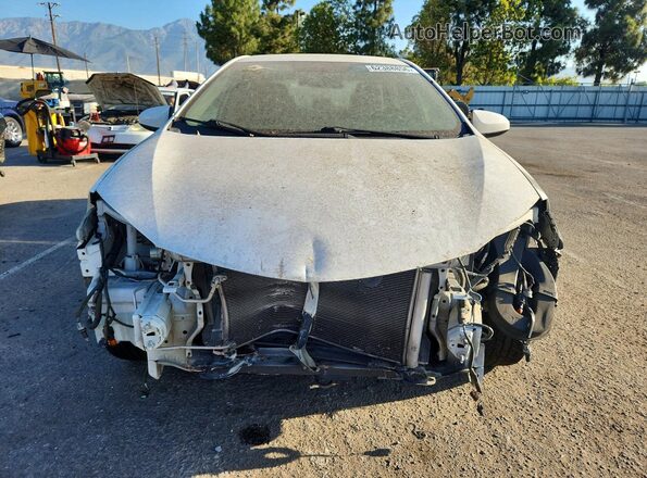 5YFBURHE3GP449691 2016 TOYOTA COROLLA White Front view
