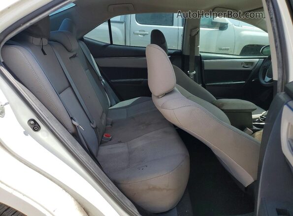 5YFBURHE3GP501997 2016 TOYOTA COROLLA Белый Вид задних сидений