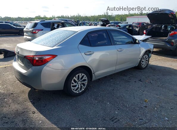 5YFBURHE3JP775515 2018 TOYOTA COROLLA Silver Հետևի աջ
