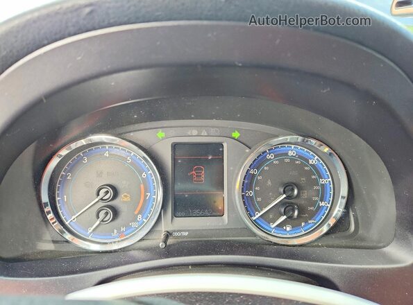 5YFBURHE3KP929366 2019 TOYOTA COROLLA Blue Սարքավորումների վահանակի տեսք