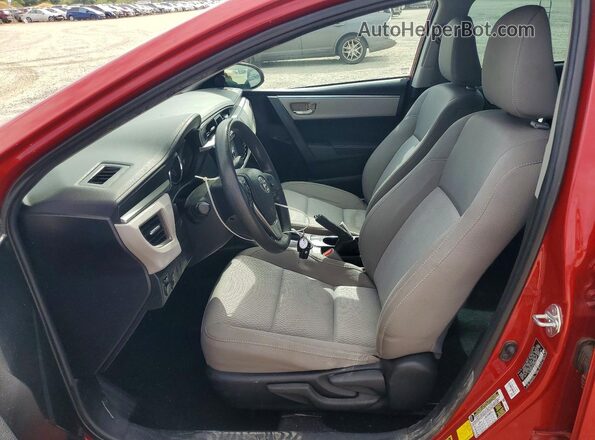 5YFBURHE4GP384818 2016 TOYOTA COROLLA Red Widok wnętrza z przodu
