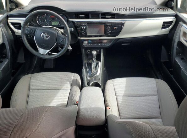 5YFBURHE4GP384818 2016 TOYOTA COROLLA Red Widok deski rozdzielczej