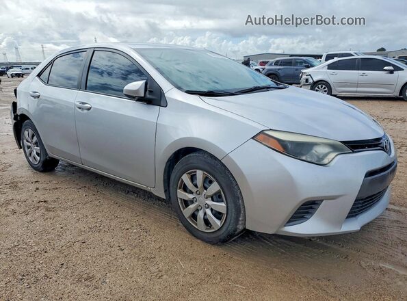 5YFBURHE4GP501863 2016 TOYOTA COROLLA Silver Delantero derecho