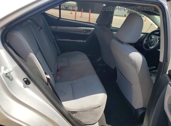 5YFBURHE4GP553302 2016 TOYOTA COROLLA Silver Widok tylnych siedzeń