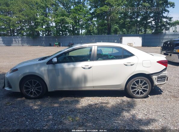 5YFBURHE4HP619929 2017 TOYOTA COROLLA White Панорамний вид салону 360°