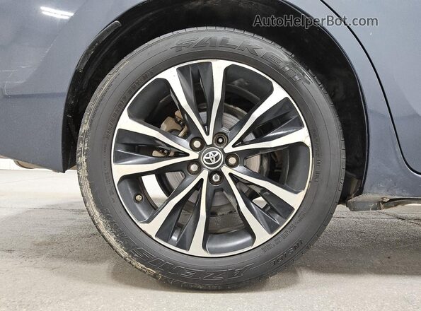 5YFBURHE4HP725989 2017 TOYOTA COROLLA Gray 