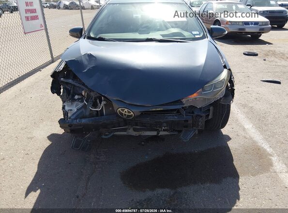 5YFBURHE4JP745746 2018 TOYOTA COROLLA Dark Blue Widok z przodu