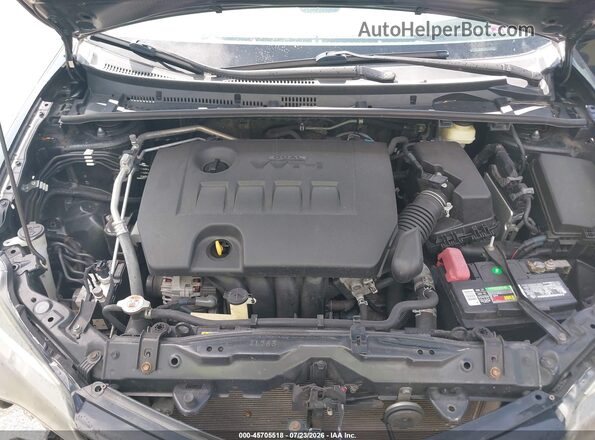 5YFBURHE4JP767133 2018 TOYOTA COROLLA Black Widok z tyłu