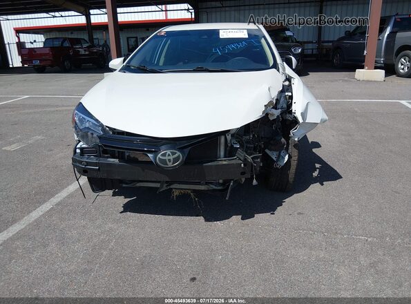 5YFBURHE4JP788080 2018 TOYOTA COROLLA Белый Вид задней части салона