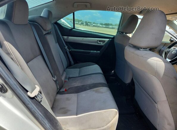 5YFBURHE4KP910020 2019 TOYOTA COROLLA Silver Widok tylnych siedzeń