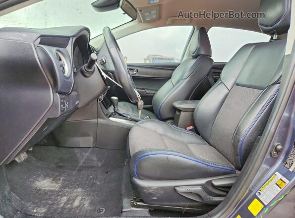 5YFBURHE5HP613007 2017 TOYOTA COROLLA Gray Vista interior delantera
