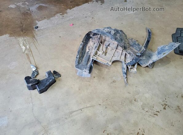 5YFBURHE7GP480717 2016 TOYOTA COROLLA Charcoal Vista del compartimento del motor