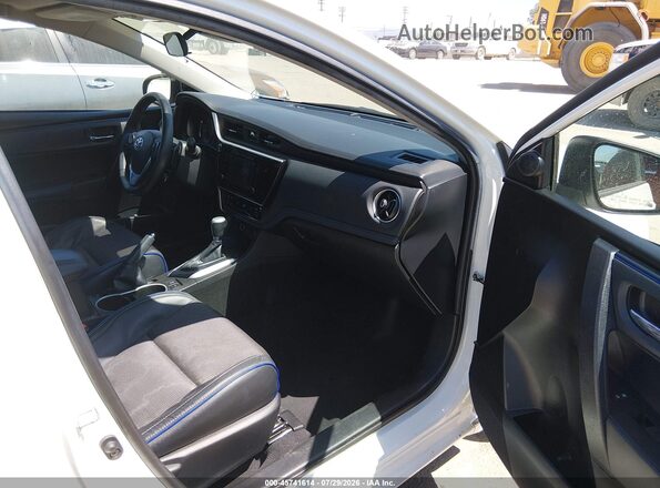 5YFBURHE7KP926809 2019 TOYOTA COROLLA White Widok wnętrza z przodu
