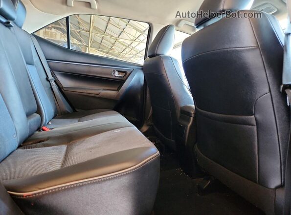 5YFBURHE8GP407453 2016 TOYOTA COROLLA Black Widok wnętrza z tyłu
