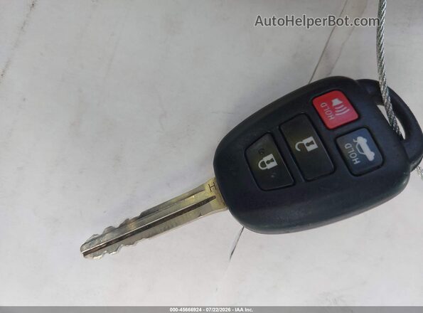 5YFBURHE8GP416153 2016 TOYOTA COROLLA White Vista del salpicadero