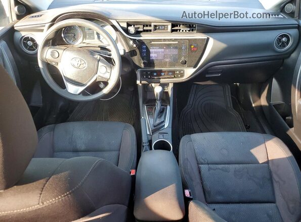 5YFBURHE8KP920436 2019 TOYOTA COROLLA Black Առջևի վահանակի տեսք