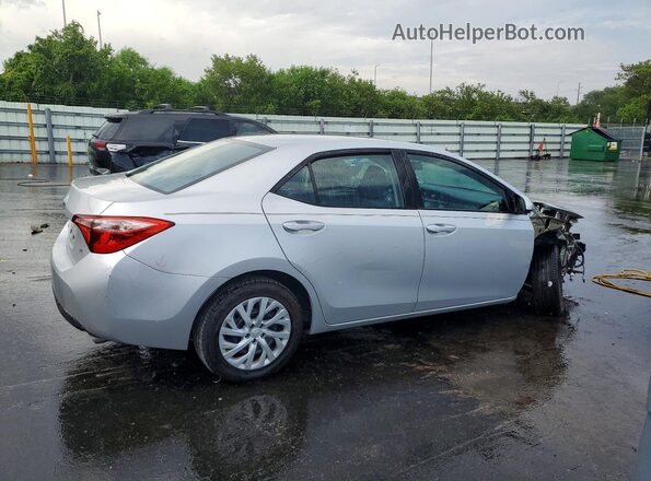 5YFBURHE8KP945952 2019 TOYOTA COROLLA Silver Հետևի աջ