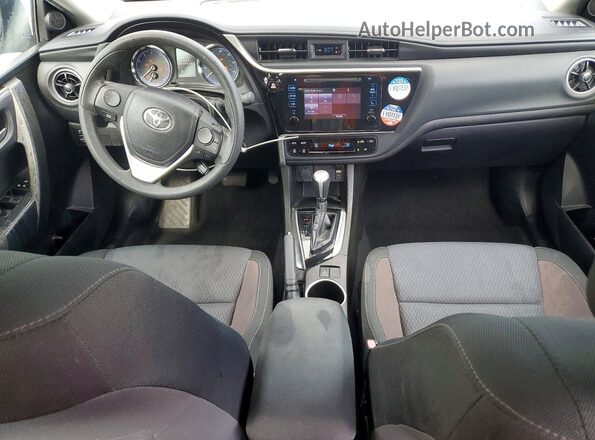 5YFBURHE8KP945952 2019 TOYOTA COROLLA Silver Առջևի վահանակի տեսք