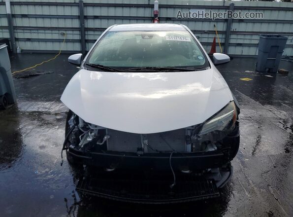 5YFBURHE8KP945952 2019 TOYOTA COROLLA Silver Դիմացի տեսք